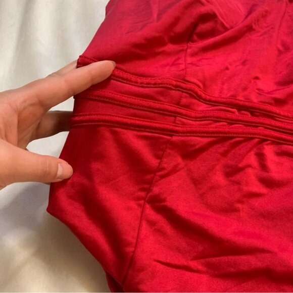 Buffbunny Collection Pleat The 5th One Piece Bae Watch Red Medium NWT - Picture 7 of 14